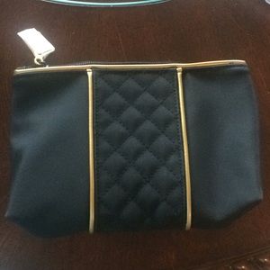 NWT Quilted cosmetic bag